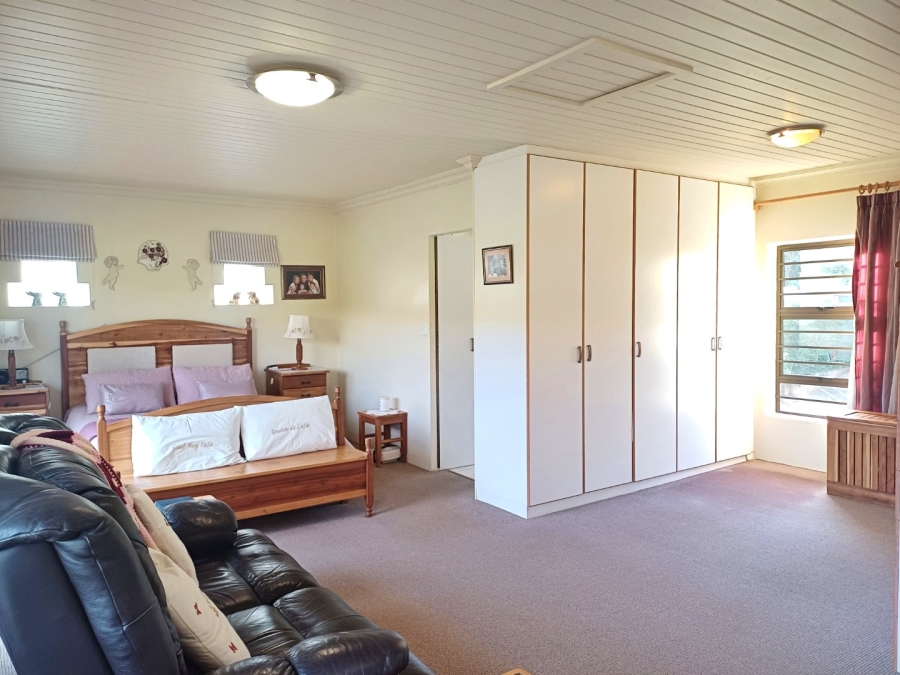 4 Bedroom Property for Sale in Hersham Western Cape